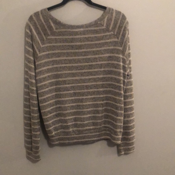 Disney Mickey Top Jr Size XL - Picture 5 of 6